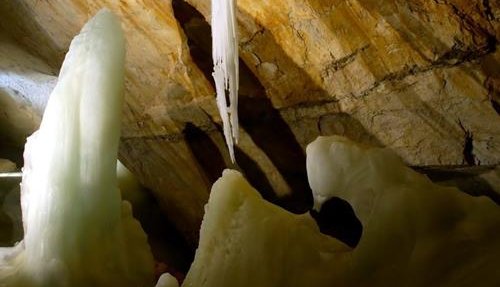 Ledová jeskyně Cvikov
